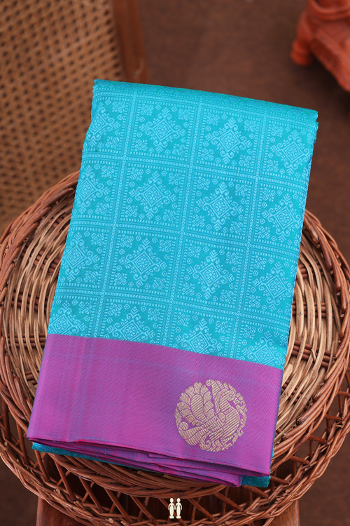 Kanchipuram Silk Saree In Cerulean Blue With Jacquard Pattern