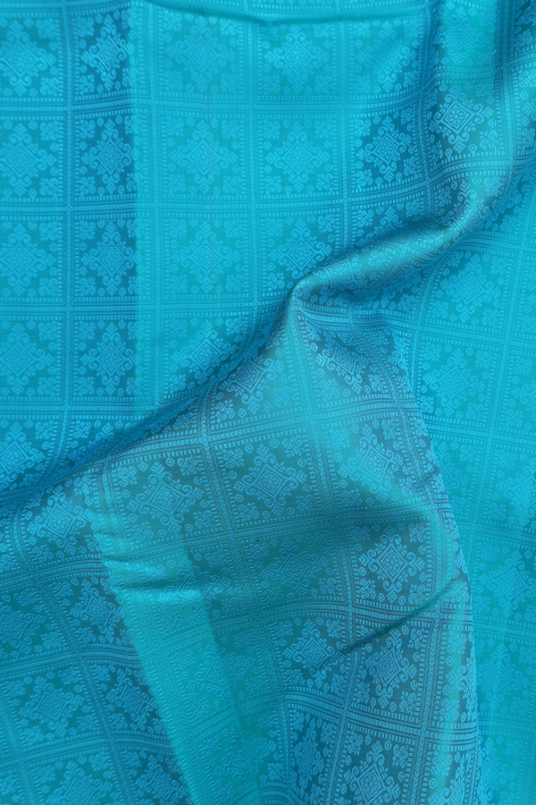 Kanchipuram Silk Saree In Cerulean Blue With Jacquard Pattern