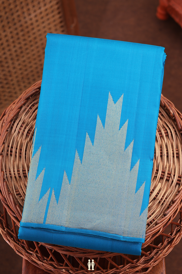 Kanchipuram Silk Saree In Cerulean Blue With Temple Border