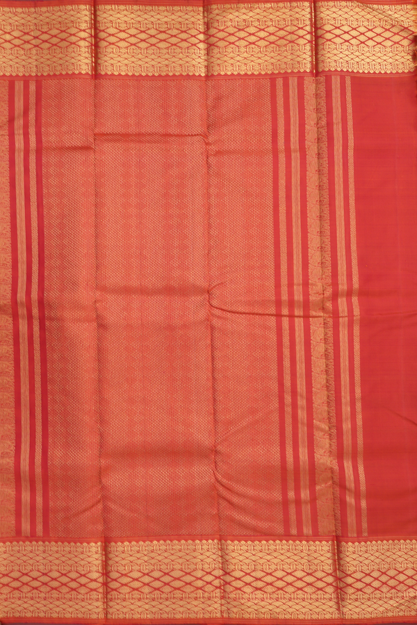 Kanchipuram Silk Saree In Cerulean Blue With Thread Design