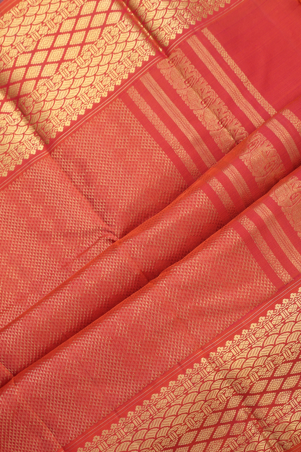 Kanchipuram Silk Saree In Cerulean Blue With Thread Design