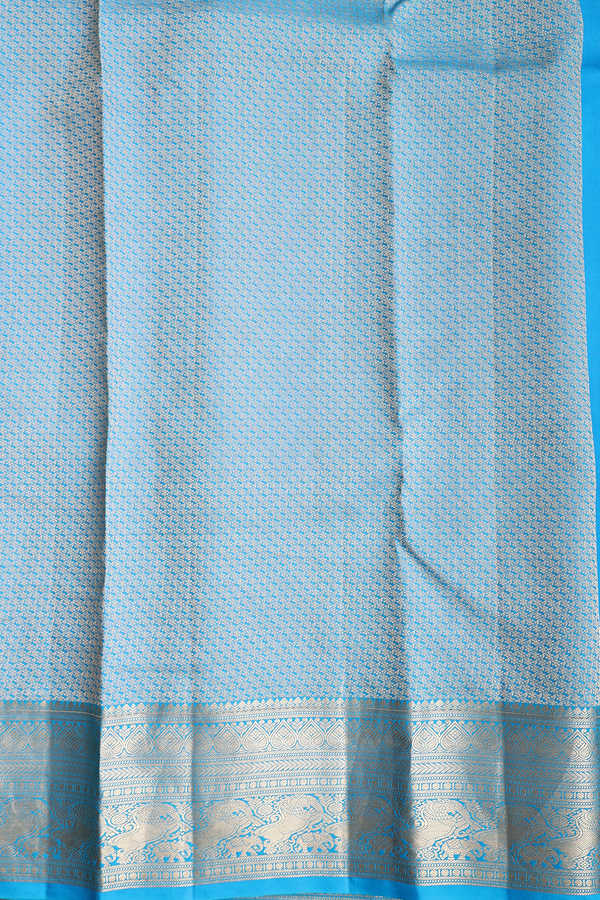 Kanchipuram Silk Saree In Cerulean Blue With Zari Motifs