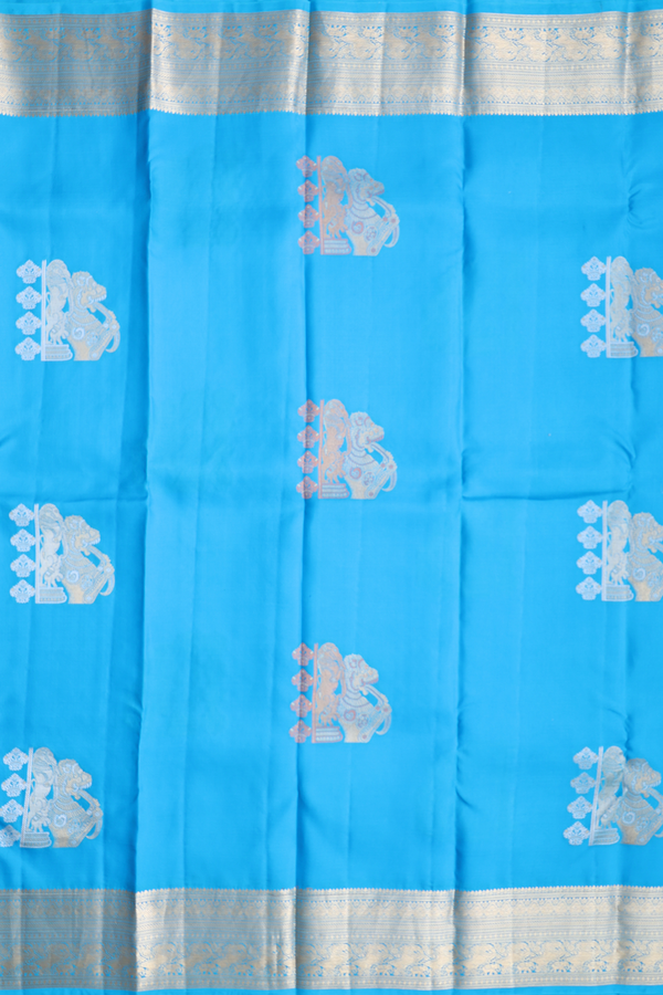 Kanchipuram Silk Saree In Cerulean Blue With Zari Motifs