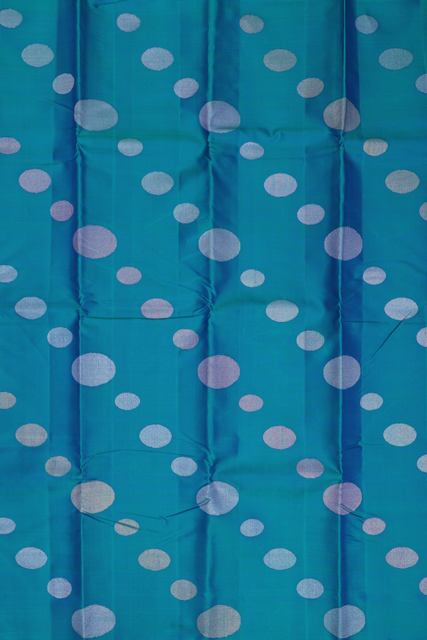 Kanchipuram Silk Saree In Cerulean Blue With Zari Motifs