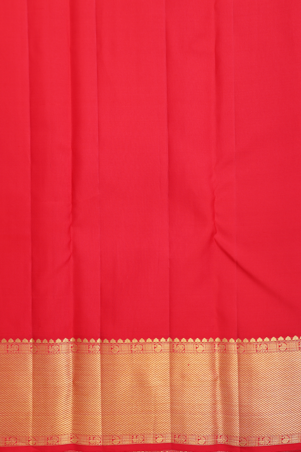 Kanchipuram Silk Saree In Chilli Red Along Checks With Buttis
