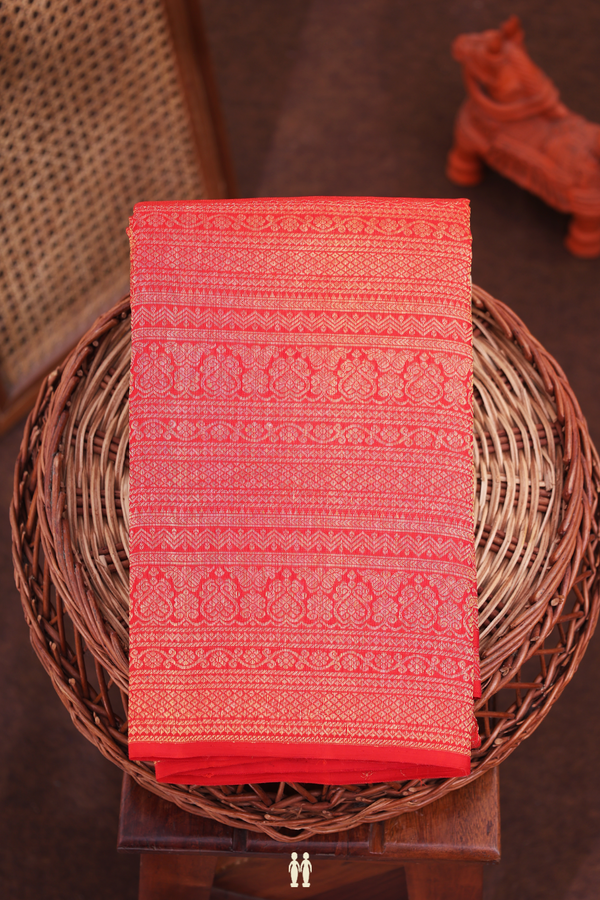 Kanchipuram Silk Saree In Chilli Red With Brocade Design