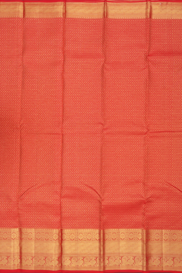Kanchipuram Silk Saree In Chilli Red With Brocade Design
