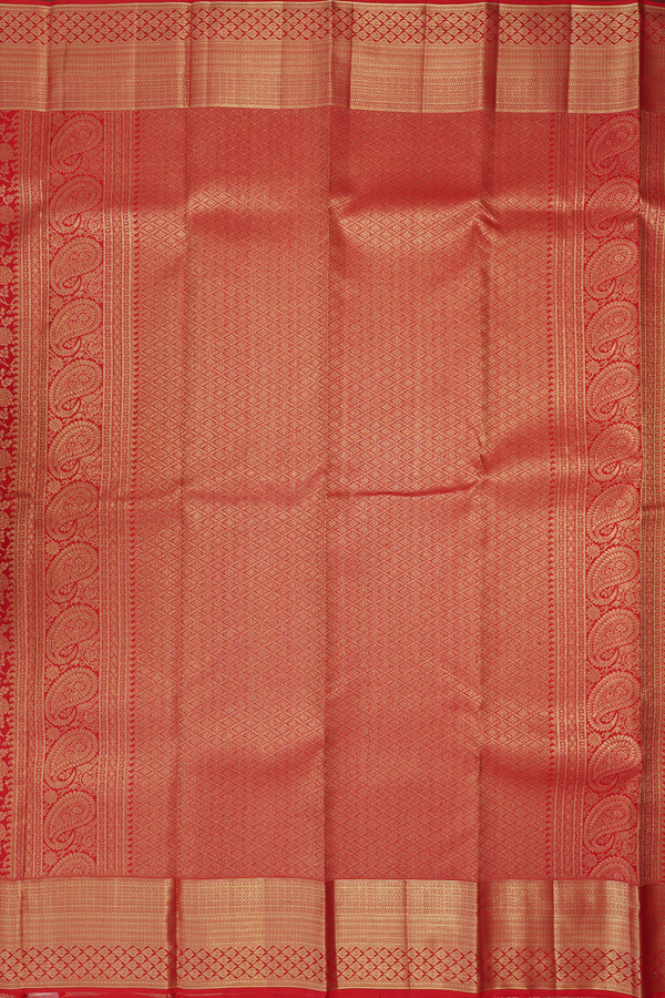 Kanchipuram Silk Saree In Chilli Red With Floral Design