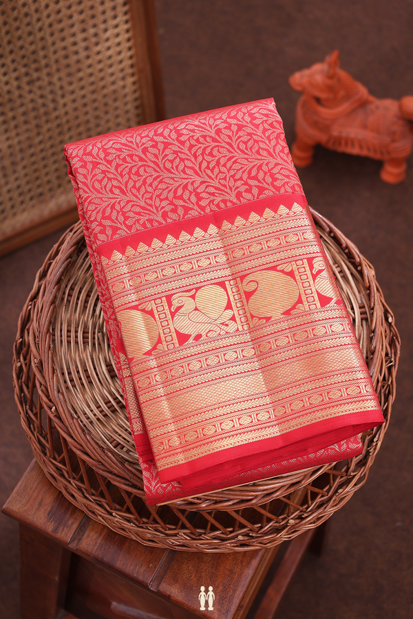 Kanchipuram Silk Saree In Chilli Red With Leaf Design