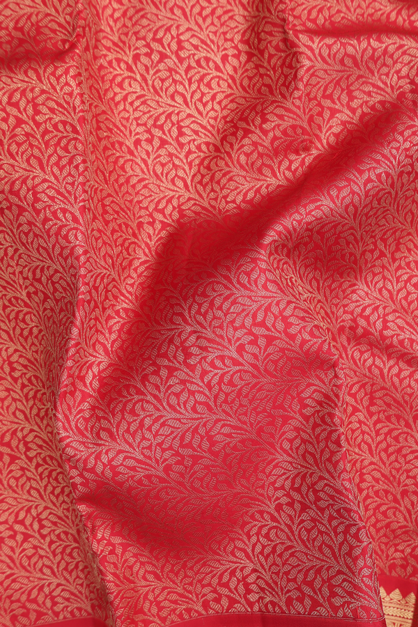 Kanchipuram Silk Saree In Chilli Red With Leaf Design