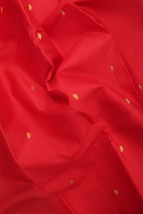 Kanchipuram Silk Saree In Chilli Red With Paisley Buttas