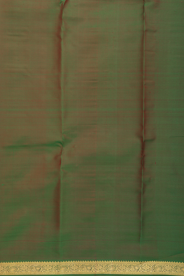 Kanchipuram Silk Saree In Chilli Red With Paisley Buttas