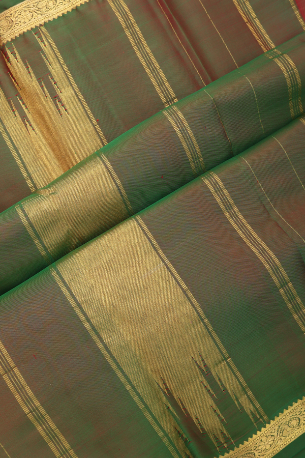 Kanchipuram Silk Saree In Chilli Red With Paisley Buttas