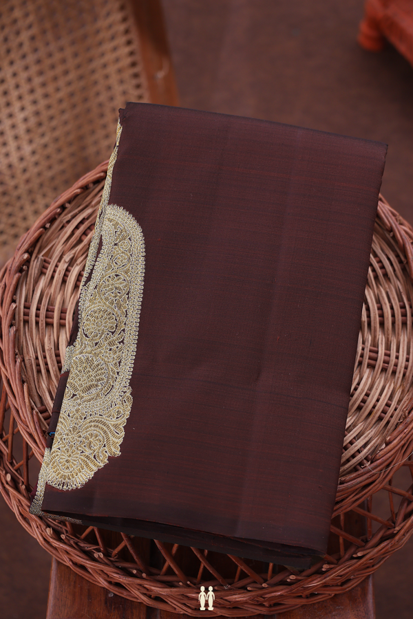 Kanchipuram Silk Saree In Coffee Brown With Paisley Design