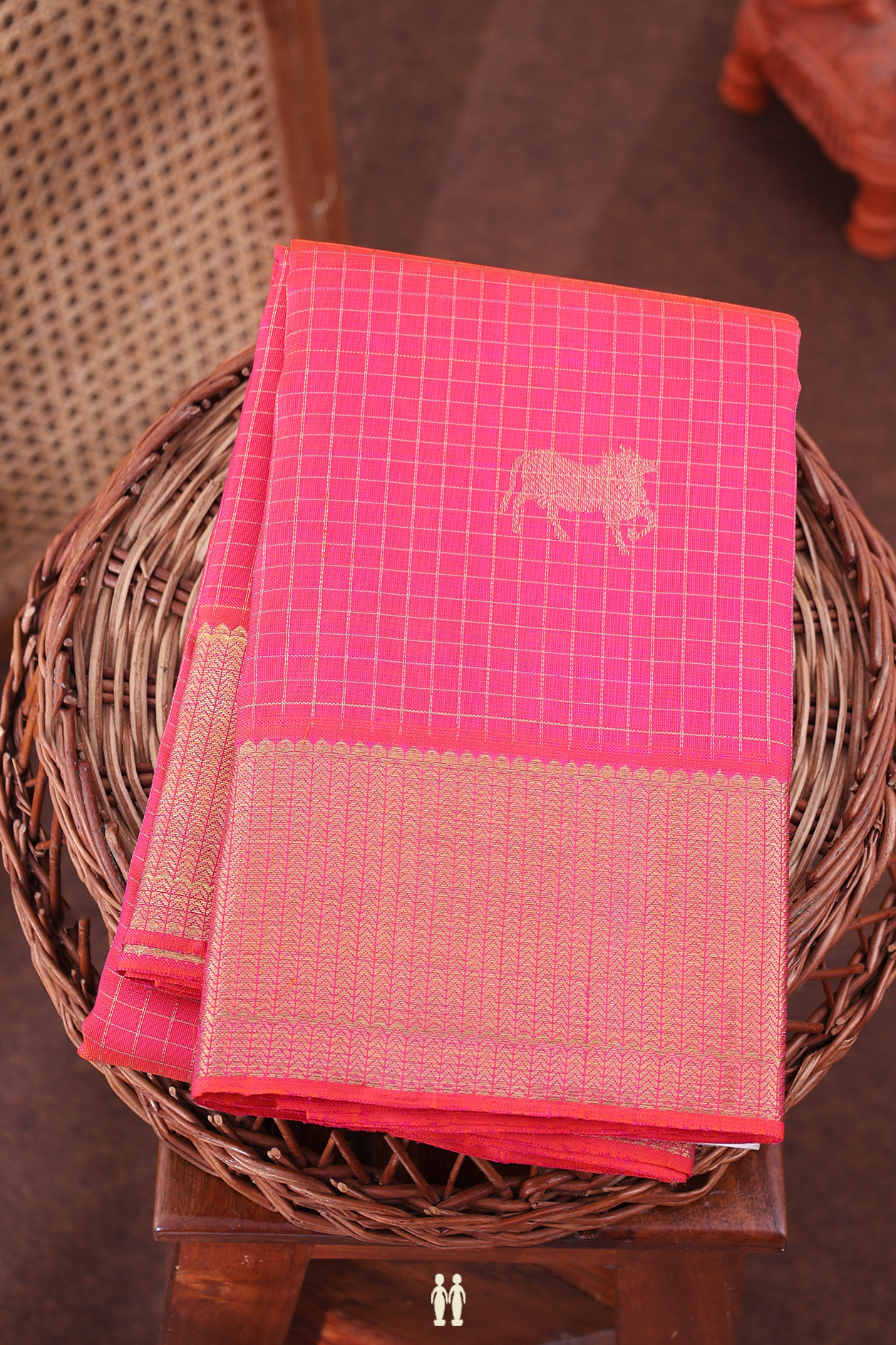 Kanchipuram Silk Saree In Coral Pink With Checks Design