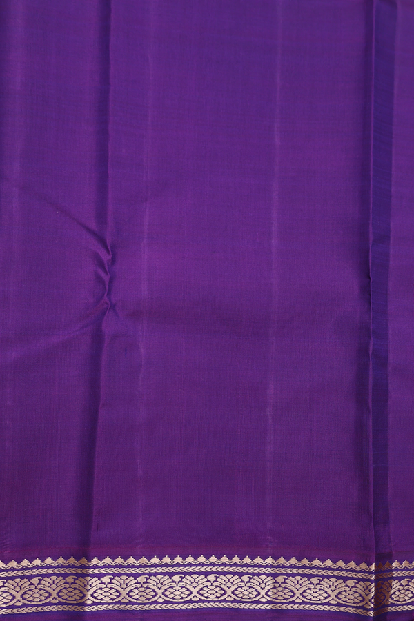 Kanchipuram Silk Saree In Coral Pink With Contrast Border