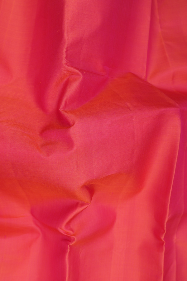 Kanchipuram Silk Saree In Coral Pink With Contrast Border