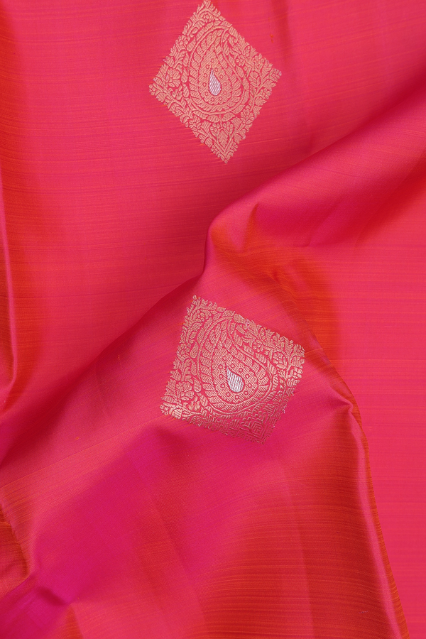 Kanchipuram Silk Saree In Rani Pink With Diamond Motifs