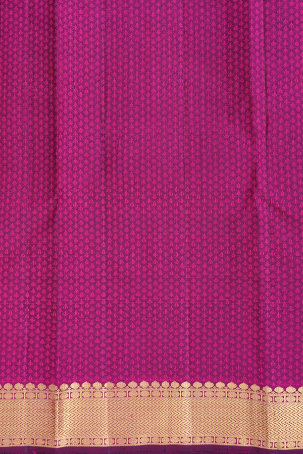 Kanchipuram Silk Saree In Coral Pink With Jacquard Pattern