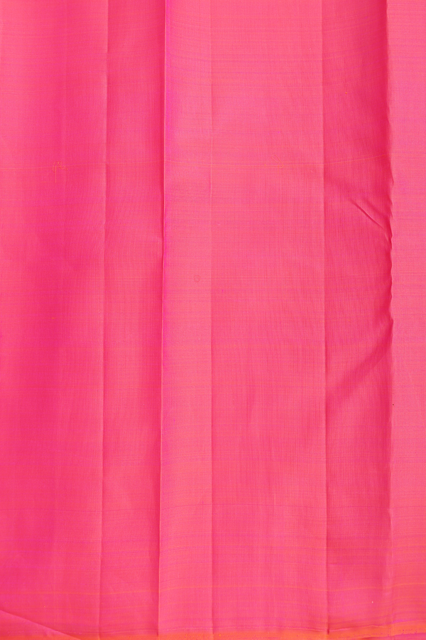 Kanchipuram Silk Saree In Coral Pink With Paisley Design