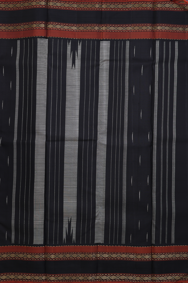 Kanchipuram Silk Saree In Cream Color With Contrast Border