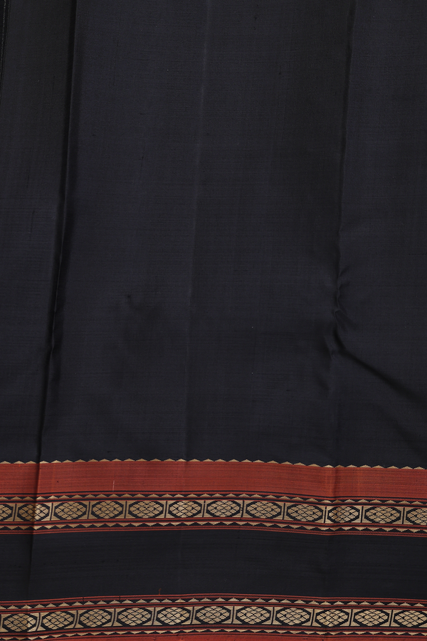 Kanchipuram Silk Saree In Cream Color With Contrast Border