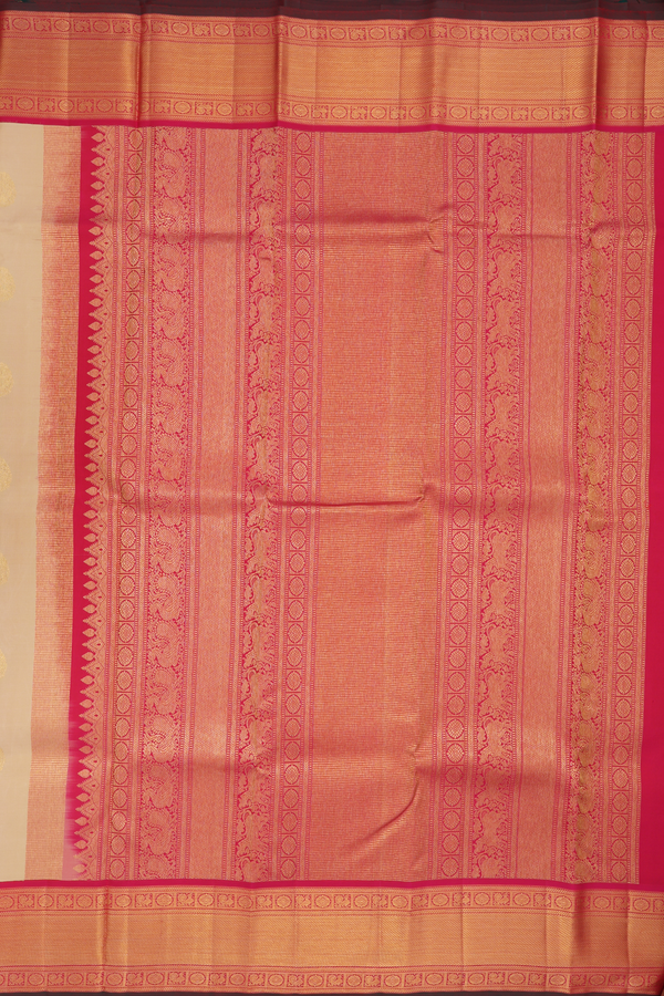 Kanchipuram Silk Saree In Cream Color With Paisley Motifs