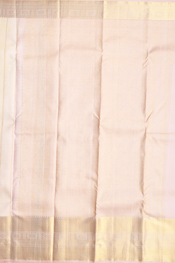 Kanchipuram Silk Saree In Off White Color With Zari Design
