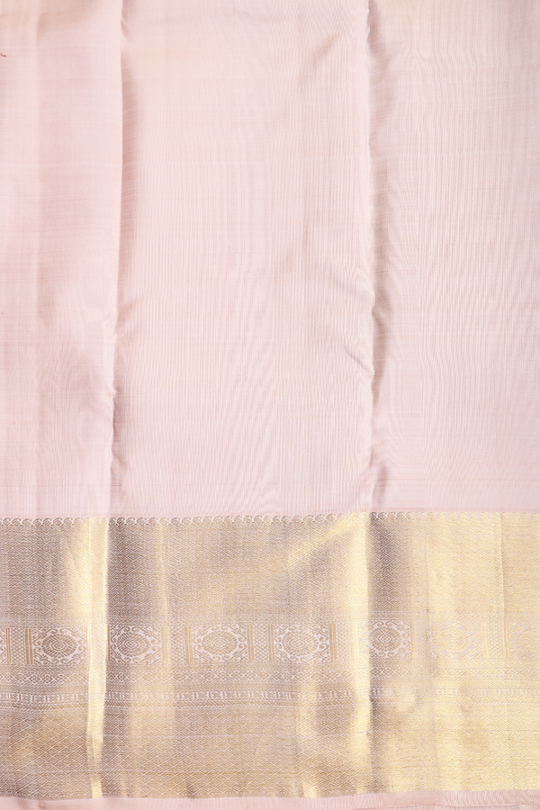 Kanchipuram Silk Saree In Cream Color With Zari Design
