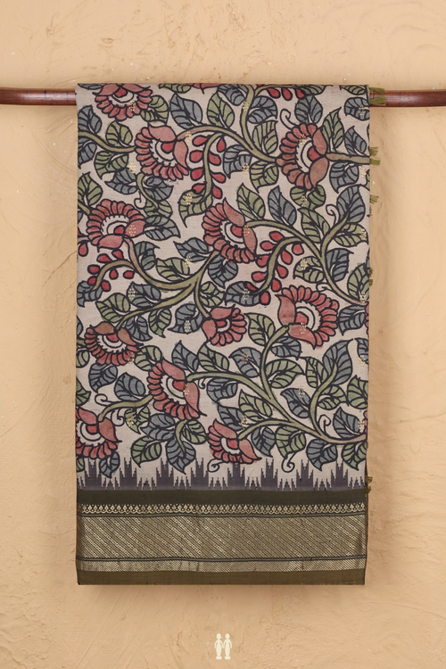 Kanchipuram Silk Saree In Cream With Floral Hand Painted