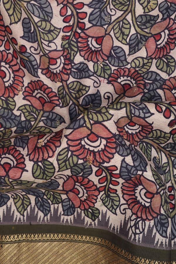 Kanchipuram Silk Saree In Cream With Floral Hand Painted