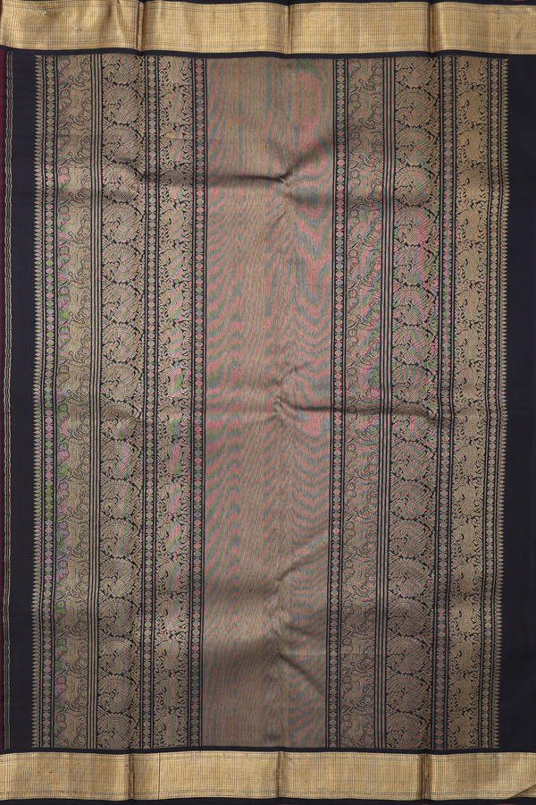 Kanchipuram Silk Saree In Crimson Red With Brocade Design