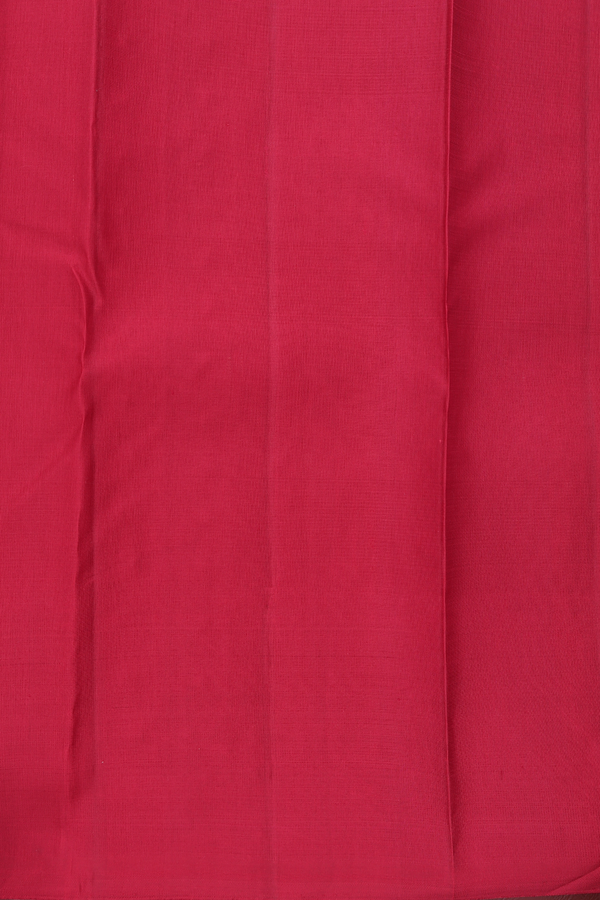 Kanchipuram Silk Saree In Crimson Red With Checks Design