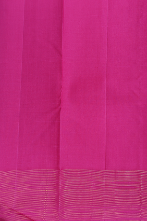 Kanchipuram Silk Saree In Crimson Red With Checks Design