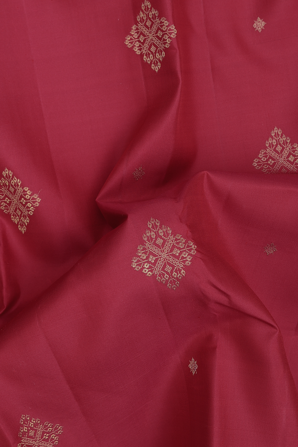 Kanchipuram Silk Saree In Crimson Red With Diamond Buttas