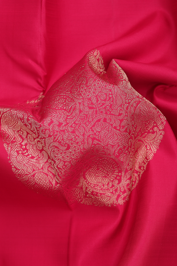 Kanchipuram Silk Saree In Crimson Red With Mandala Design