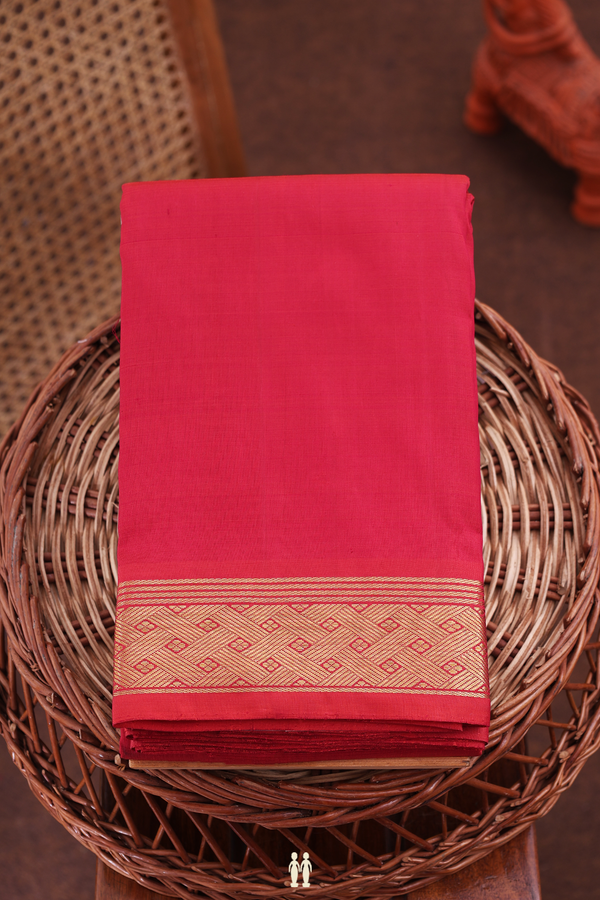 Kanchipuram Silk Saree In Crimson Red With Zari Border