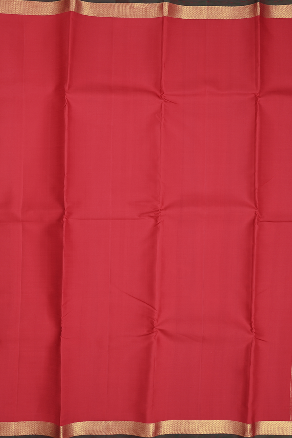 Kanchipuram Silk Saree In Crimson Red With Zari Border