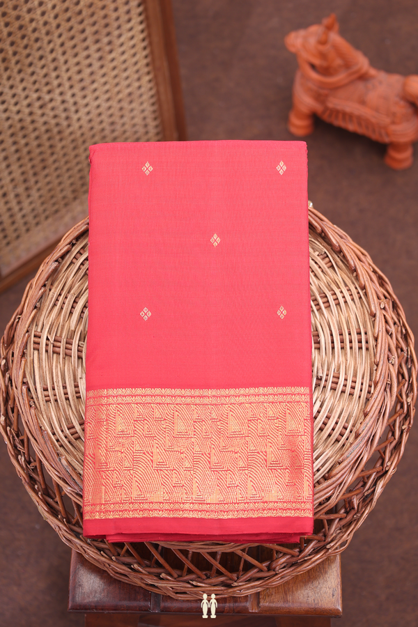Kanchipuram Silk Saree In Crimson Red With Zari Buttas