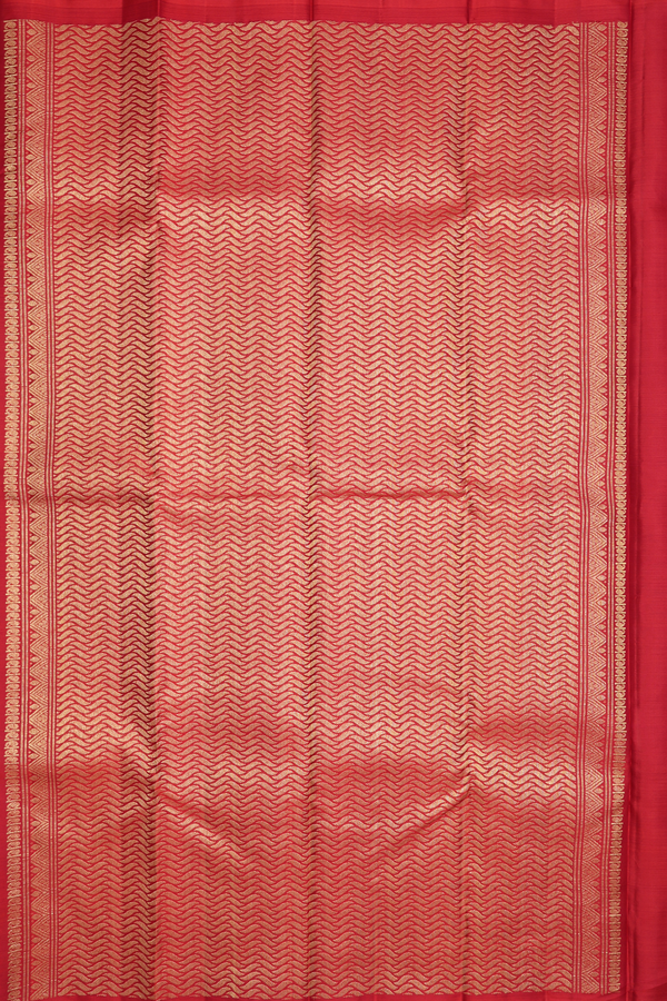 Kanchipuram Silk Saree In Crimson Red With Zari Buttas