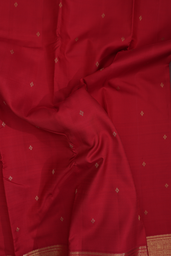 Kanchipuram Silk Saree In Crimson Red With Zari Buttas