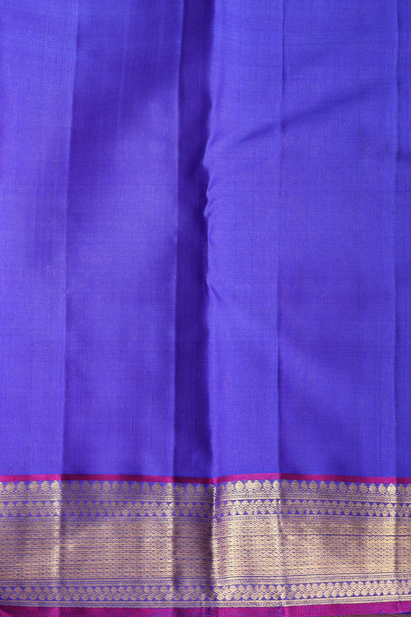 Kanchipuram Silk Saree In Dark Blue With Floral Buttas