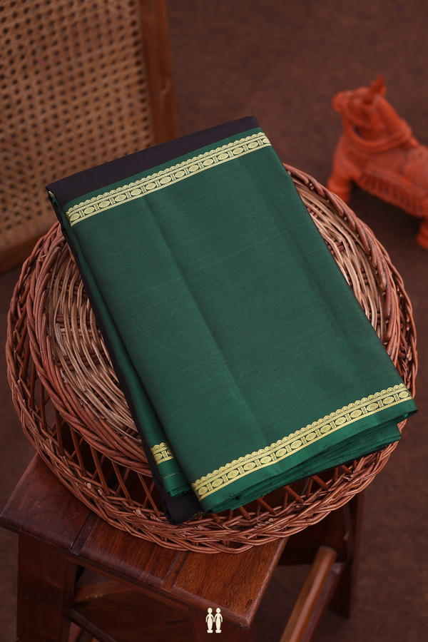 Kanchipuram Silk Saree In Dark Oak Brown With Chakram Buttas