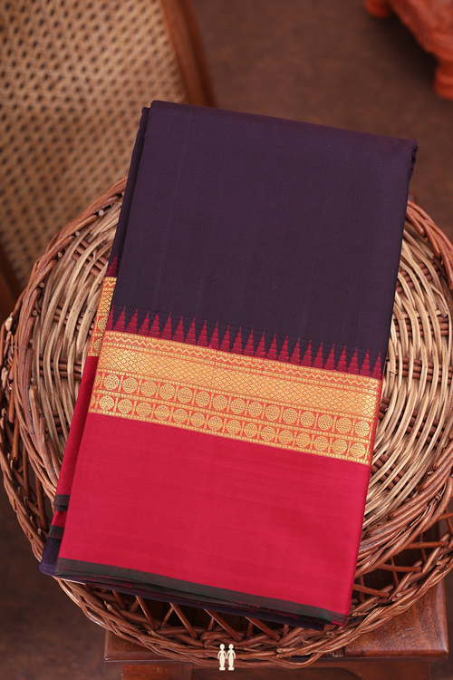 Kanchipuram Silk Saree In Dark Oak Brown With Contrast Border