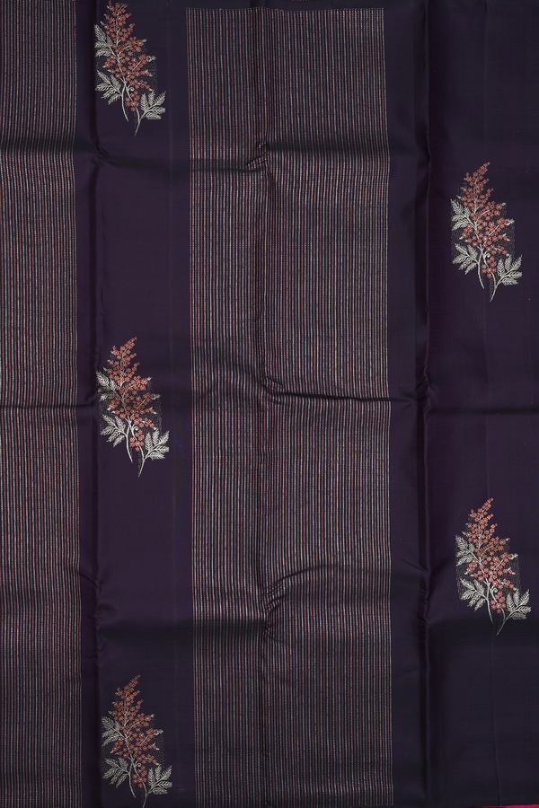Kanchipuram Silk Saree In Dark Oak Brown With Floral Design