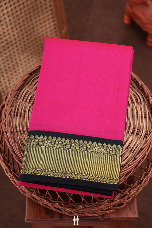 Kanchipuram Silk Saree In Dark Pink With Contrast Border