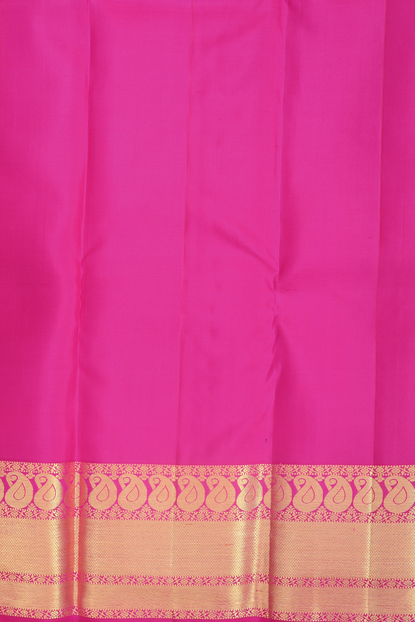 Kanchipuram Silk Saree In Dark Pink With Floral Design