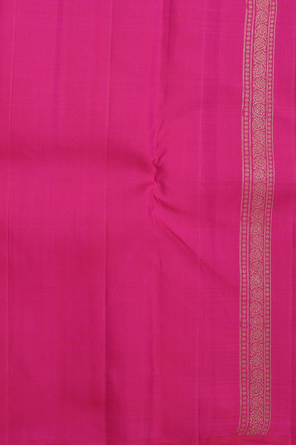Kanchipuram Silk Saree In Deep Magenta With Zari Buttas