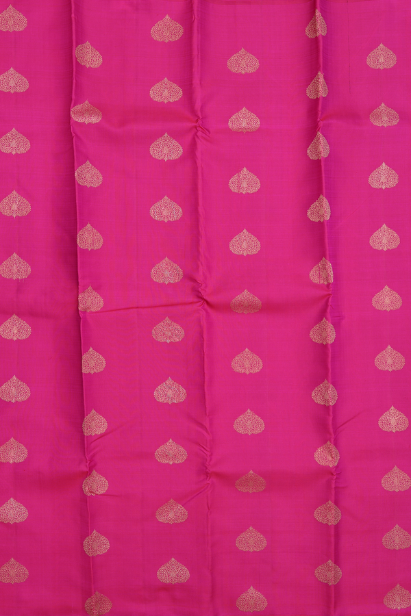 Kanchipuram Silk Saree In Deep Magenta With Zari Buttas