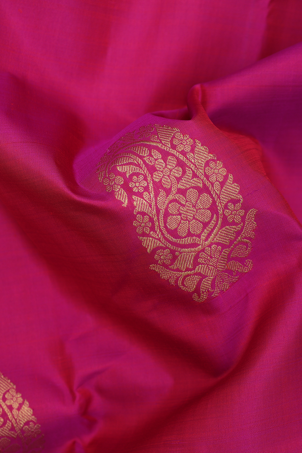 Kanchipuram Silk Saree In Deep Mulberry With Paisley Motifs